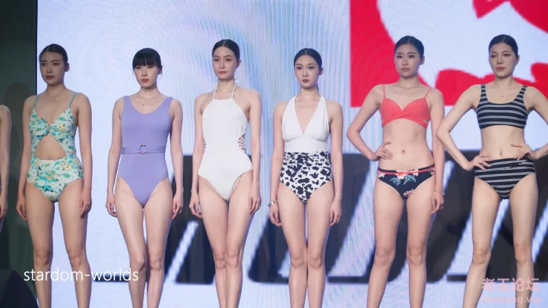 SIUF 2024深圳内衣展 晋江泳装秀 宏兴内衣秀 性感美女模特 时尚走秀 Swimwear Show 下.jpg